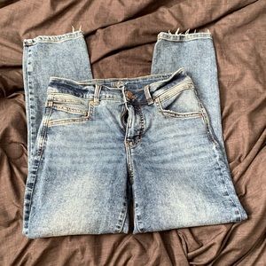 Maurice’s everflex high rise size 4 women’s jeans